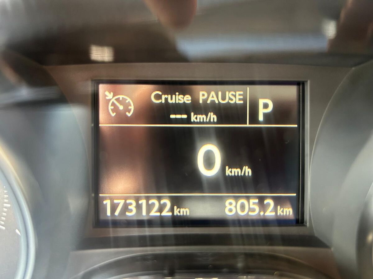 PEUGEOT 2008 ALLURE 1.2 E-THP AUTO SPANISH LHD IN SPAIN 108K 1 OWNER SUPERB 2017